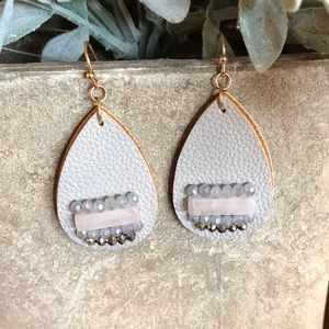 Leather earrings